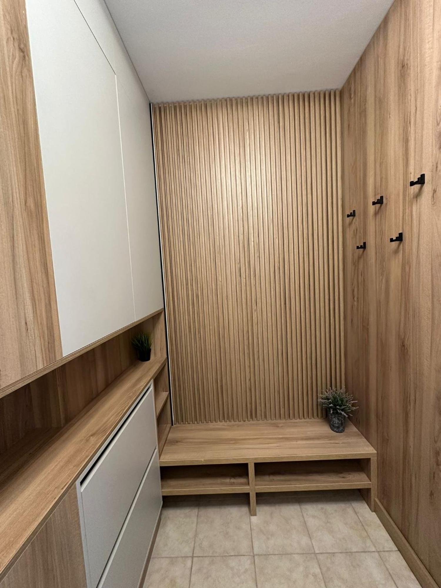 Centru Unirii Luxury Vip Palmier Apartament 2 Camere Cu Terasa Exterioara Amenajata ! Parcare Subterana Privata Climatizata Si Supravegheata Video Dar Doar Cu Rezervare In Limita Locurilor Disponibile !Proprietate In Regim Hoteliep - Nu Are Bucatarie Bucarest Extérieur photo